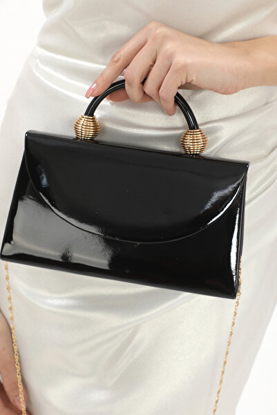 womenacs Μαύρο χρώμα Γυαλιστερό λουστρίνι βραδινό φόρεμα Γυναικεία τσάντα Χρήση στο χέρι και με μακρύ λουράκι (λουράκι αλυσίδας)