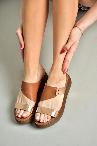 Fox Shoes S291059703 Γυναικείες παντόφλες Tan/Copper Γνήσιο δέρμα με χοντρή σόλα