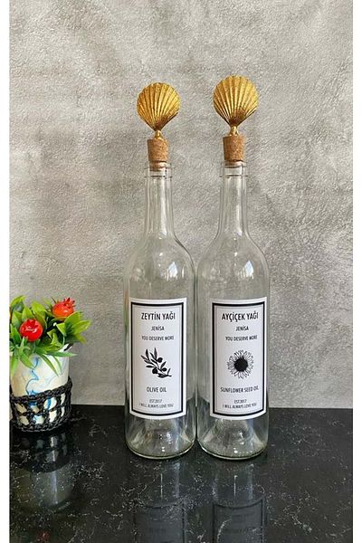 Jenisa 2 Pieces Transparent 750 Ml Labeled Bottle Gold Oyster Stopper Oil Pot Set