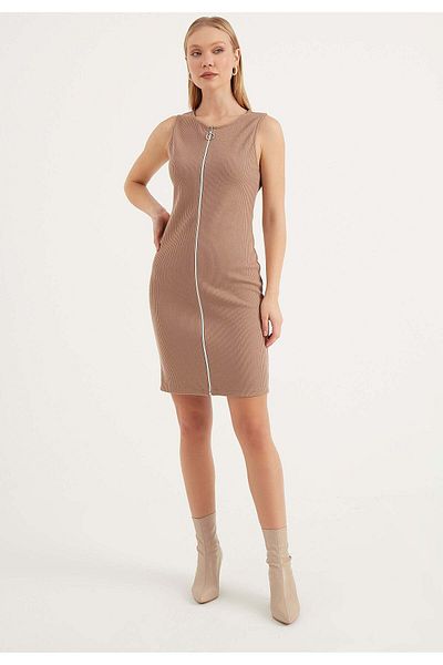 Herita Ärmelloses, tailliertes Minikleid mit Reißverschluss