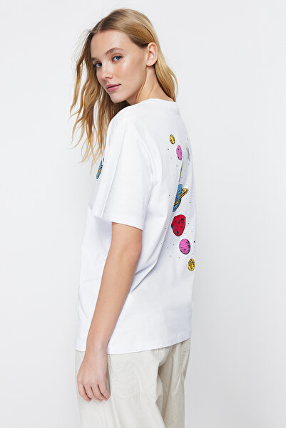 Trendyol Collection Galaxi Printed White Boyfriend Fit T-Shirt - 100% Cotton, Crew Neck - TWOSS23TS00257