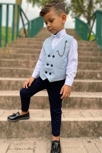 Merdia Kids Children's Tuxedo Suit with Square Pattern Chain, 6 Buttons, Vest and Bow Tie