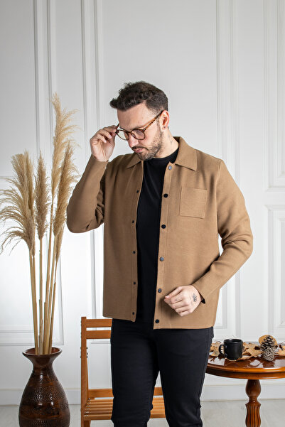 Sarar Επισκέψτε την Ζακέτα Camel Knitwear με κουμπωτό κλείσιμο