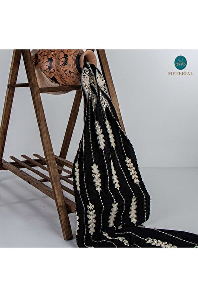 METERİAL ȚESĂTURĂ NEAGRĂ CU DESIGN SPECIAL