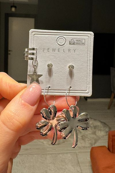 C&E Design Women's Gold Multiple Cartilage Earrings Set