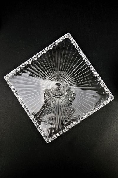 Digithome Glass Serving Plate Presentation Cake Stand Square 18 Cm – SN.DMR.101 C1-1-288