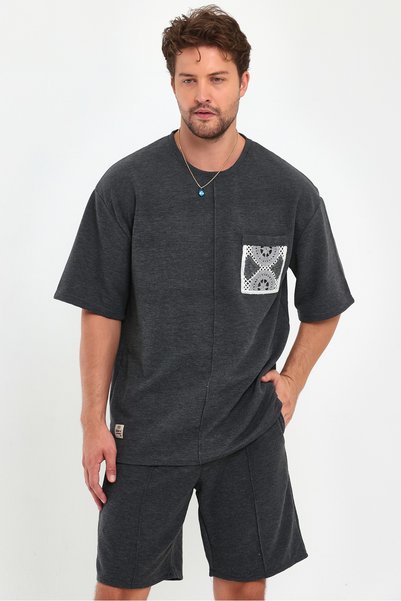 PELİTİSS 2-Piece Set Shorts and T-Shirt Oversize Fit with Pocket Detail