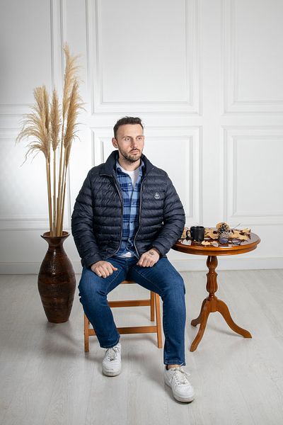 Frappoli Пухено яке с класически мотив, тъмносиньо и половин поло