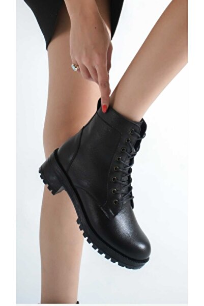 Deri Diyarı Hakiki Deri Siyah Kadın Günlük Postal Bot