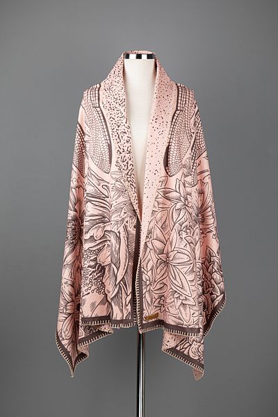 Saless Double Sided Patterned Shoulder Shawl - Powder