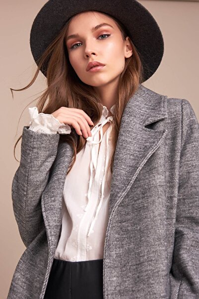 Pitti Women's Gray Striped Short Tied Coat 70477