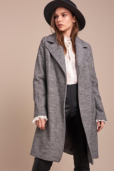 Pitti Women's Gray Striped Short Tied Coat 70477