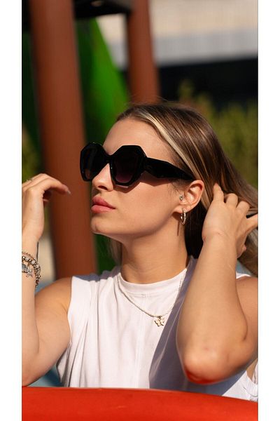Angel Eyes Women's Sunglasses Stylish Design Black Pr Frame Black Glass