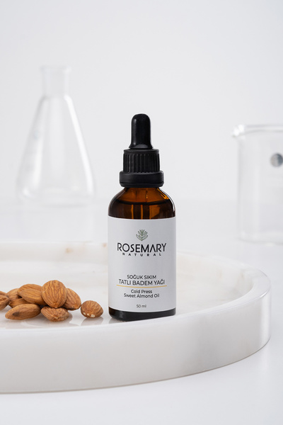 Rosemary Natural زيت اللوز الحلو - معصور على البارد، 50 مل