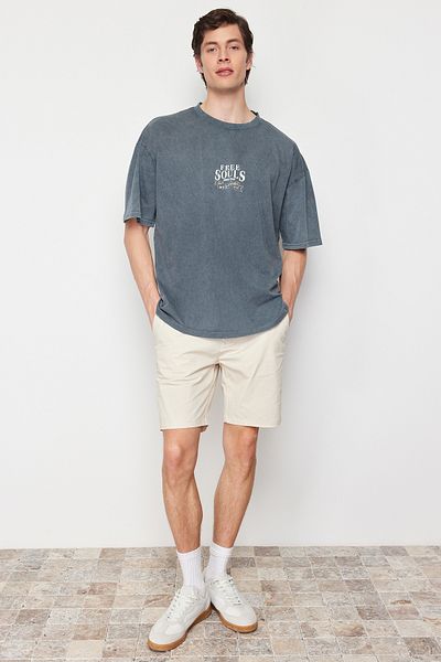 Trendyol Collection Anthracite Eagle Printed Pale EffecT Oversize bavlněné tričko - TMNSS24TS00006