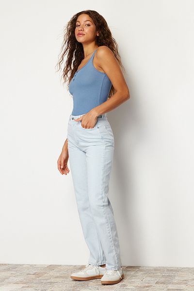 Trendyol Collection Ice Blue прямі джинси з високою талією TWOSS24JE00085