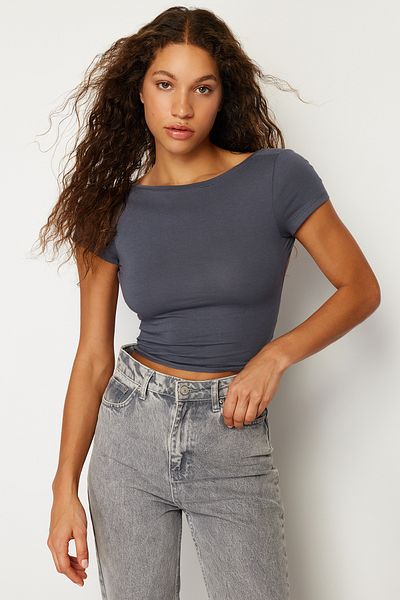 Trendyol Collection Antracit hát nélküli Crop Cotton rugalmas kötött blúz TWOSS23BZ00912