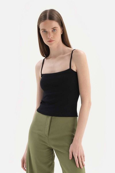 Dagi Black Thin Strap Ribbed Undershirt