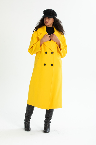 Pitti Women's Yellow Buttoned Oversize Buttoned Coat
