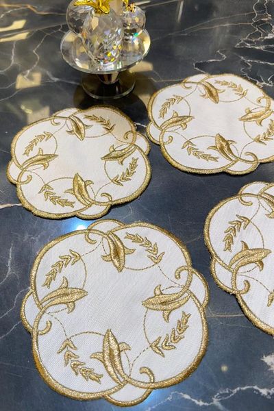 Bonny Home Салфетка за презентация Ivy Gold от 6 части с коктейлно кафе, Maraş Work, сребърна бродерия, салфетка за презентация Gardenia
