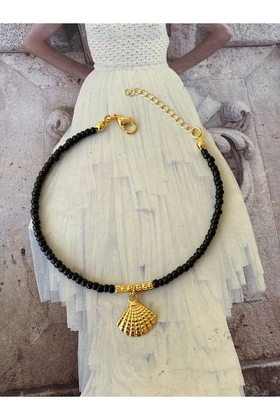 ACCESSORIES WORLD Gold Colored Women's Seashell - Black Bead Detail