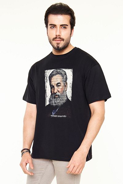 Pisa Art Унисекс тениска с портрет на Греъм Бел - черна, голяма