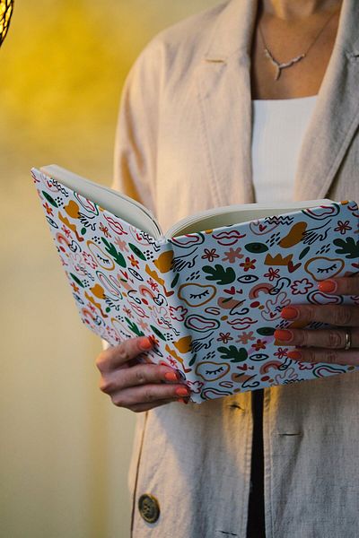 CoNotes دفتر ملاحظات منقط بغطاء صلب/ جدول أعمال غير مؤرخ - مجلة رصاصة