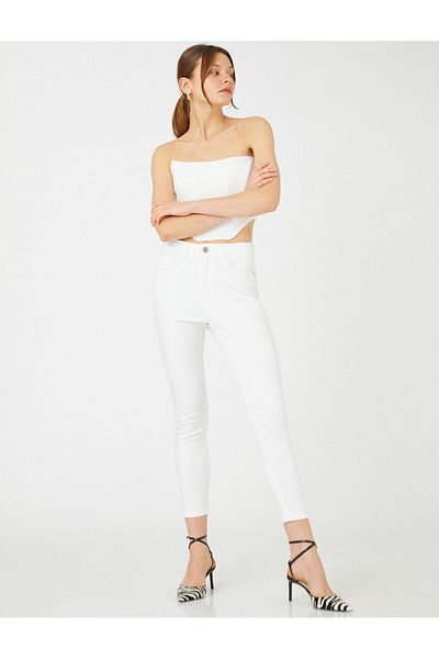 Koton Röhrenjeans mit schmaler Passform und hoher Taille – Carmen Jean