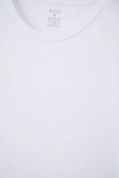 Dagi Weißes, kompaktes T-Shirt mit O-Ausschnitt im 2er-Pack