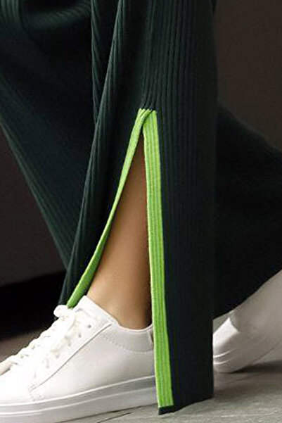 ALCHON Στρογγυλή λαιμόκοψη ριγέ κοντό πουλόβερ ελαστική μέση με σκίσιμο παντελόνι Σετ πλεκτό δύο τεμαχίων