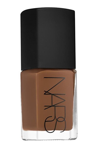Nars Sheer Glow Foundation 6416 Khartoum Dark4