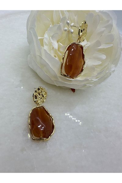 MFM STORE BONE MODEL GOLD DETAILED GIFT EARRING