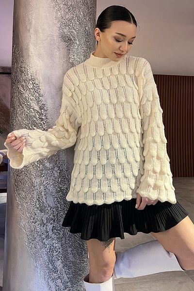 GÜLSELİ Ecru Crew Neck Openwork Embossed Patterned Women's Knitwear Sweater