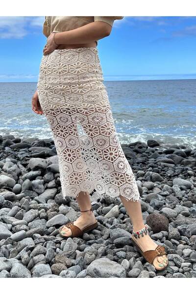 Die&More Bej Mini İç Atarlı Midi Boy Dantelli etek