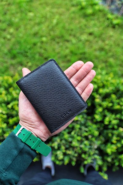 Crew Leather Μαύρη δερμάτινη θήκη κάρτας & πορτοφόλι με μοτίβο Saffiano