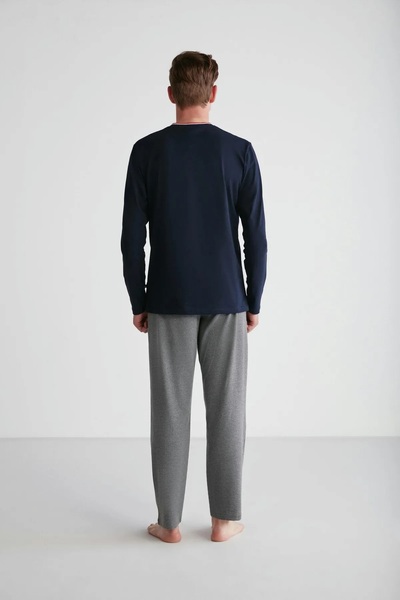 U.S. Polo Assn. US POLO ЛІЦЕНЗОВАНИЙ 100% БАВОВНЯНИЙ ЧОЛОВІЧИЙ ПІЖАМНИЙ КОМПЛЕКТ З ДОВГИМИ РУКАВАМИ ТА V-ВИРІЗОМ 18752