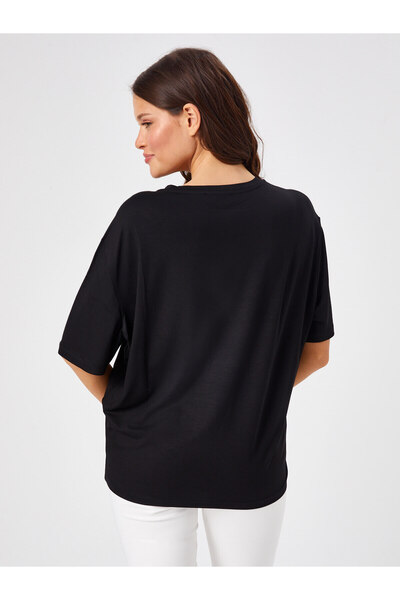 Faik Sönmez Stone trok embellished blouse form v neck t-shirt 68634