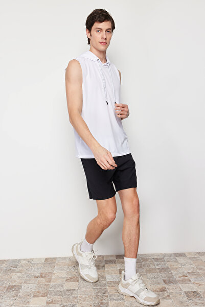 Trendyol Collection Bílé sportovní tílko Regular Fit s kapucí - TMNAW21AL0007