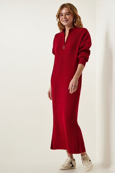 Happiness İstanbul Rotes, geripptes Oversize-Strickkleid für Damen DD01251