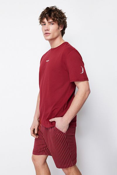 Trendyol Collection Sada letního pyžama Claret Red Regular Fit s kraťasy THMSS21PT1005