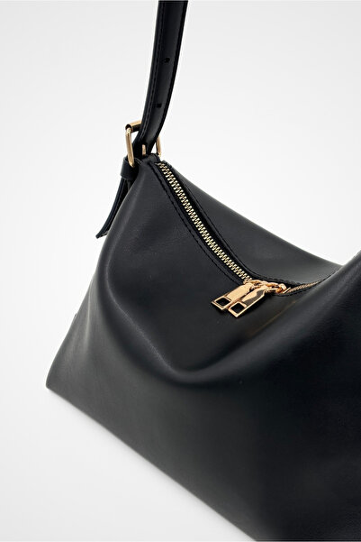 Yuka Atelier Blair Shoulder Bag