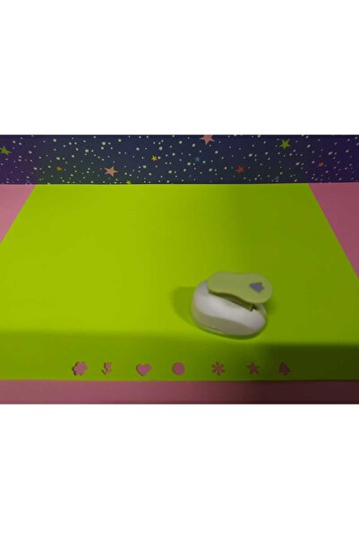 Parkkırtasiye ŞEKİLLİ MİNİ DELGEÇ KELEBEKİ 1 CM EBATLARINDA