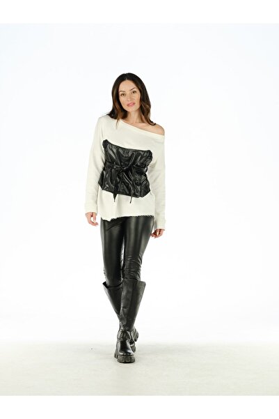 ŞEYDA ERTEM Hanorac cu detaliu din piele artificială, alb închis