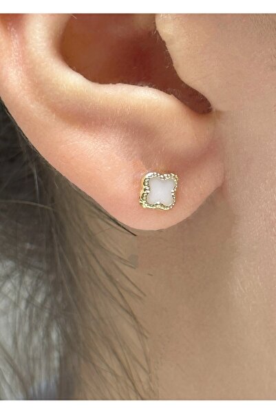 Hakan Güler Kuyumculuk Altın Vidalı Yonca Model Küpe