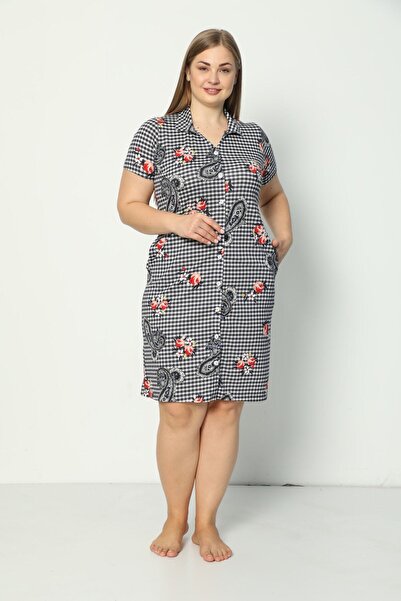 İntensive Γυναικείο φόρεμα με κοντό μανίκι με σχέδιο με κουμπιά και τσέπες μεγάλου μεγέθους από χτενισμένο βαμβακερό ύφασμα