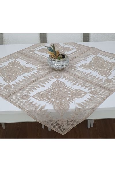WENESSİ Аквариум с бродерия от корда с купол и ъглови мотиви (92×92 см)