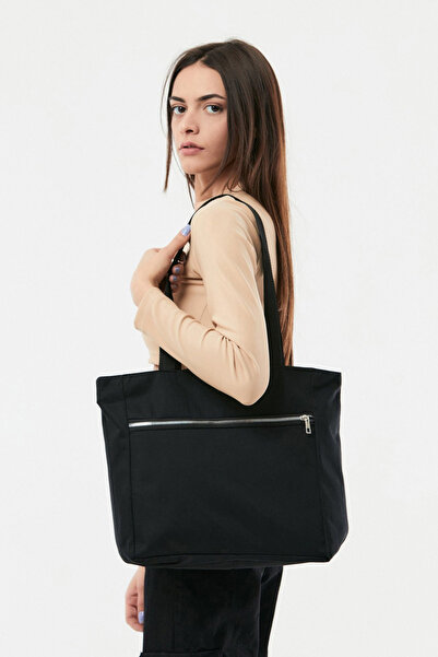 Fulla Moda Fermuarlı Cepli Çanta