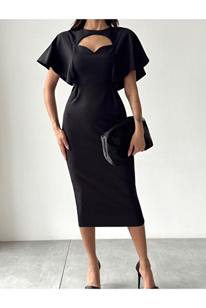 Afiş Butik Rochie midi neagră cu decolteu inimă