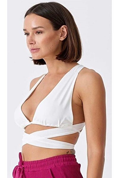 scyllastore Къса блуза с връзки отпред в цвят екрю