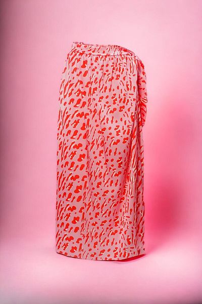 pistore Pink Red Geometric Patterned Long Pareo Satin Laced Women's Beach Dress New Season 95*145 Cm